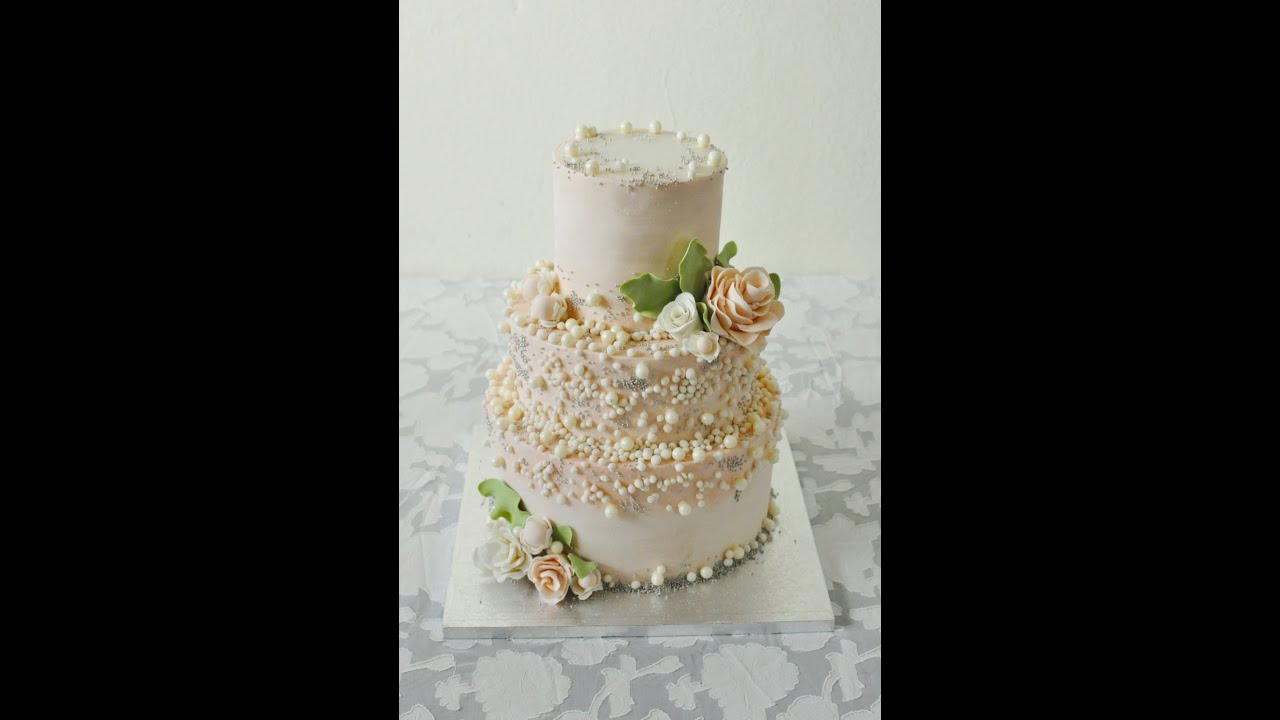 Gateau De Mariage Wedding Cake Perles Et Fleurs Youtube