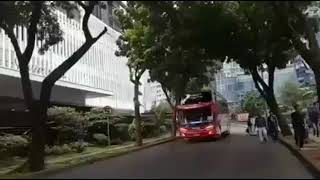 Video BUS malam (//full strobo keren)