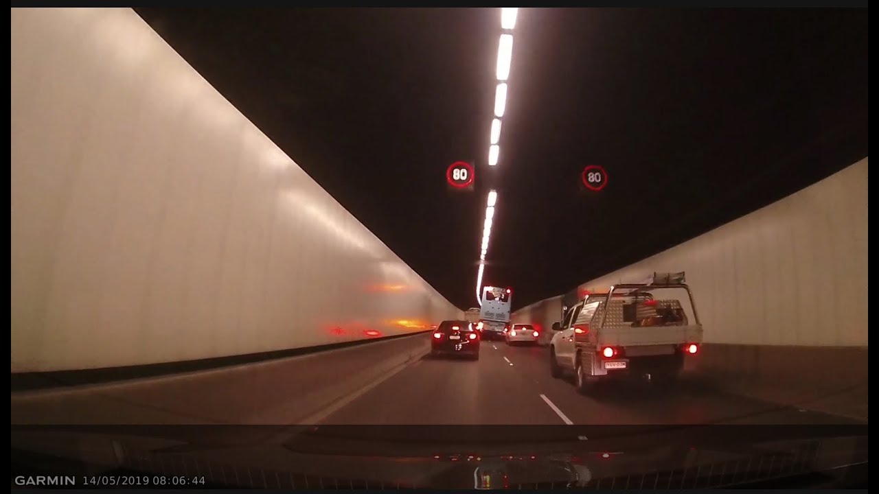 crashes on air BAD DRIVING AUSTRALIA # 111 Topples , Caution , hope , Keep Right
