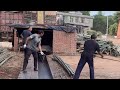 Hardworking Operators VS Tough Forest Feeding A Powerful Chain Conveyor Non Stop 