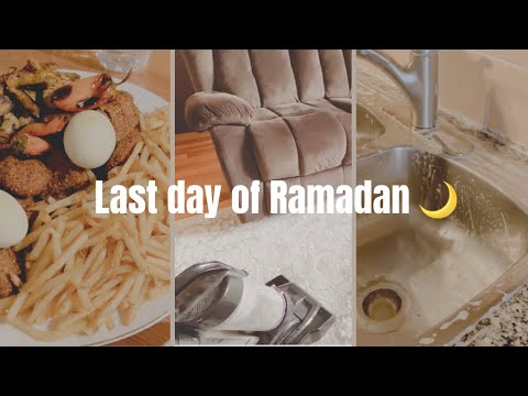     يومياتي في كندا     