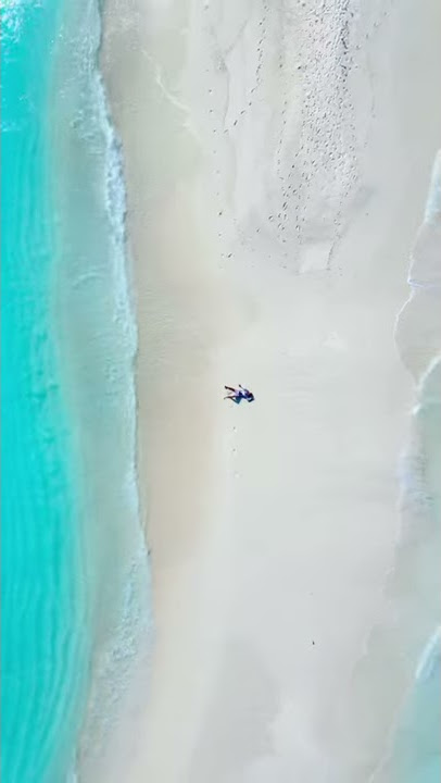 Beautiful sandbank in Maldives 🇲🇻  #visitmaldives#edam_edin