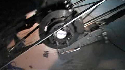 HpVideo.Org  "How to center your 4 link rear end"