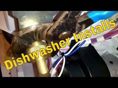 Dishwasher install 4 of 8 👍👍👍