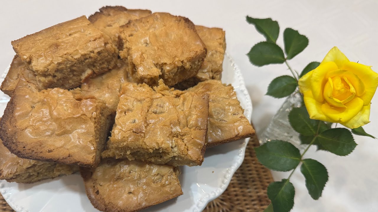 Butterscotch Brownies | Home with the Halsteads