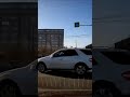 Свободно подрезает белым кроссовером  #automobile #pricolis  #подрез #авто #кроссовер