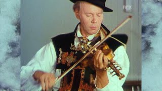 Torleiv H. Bjørgum - Norafjølls, gangar etter Andres K. Rysstad (hardanger fiddle)