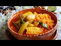 Caldo de Pollo en Chile Rojo