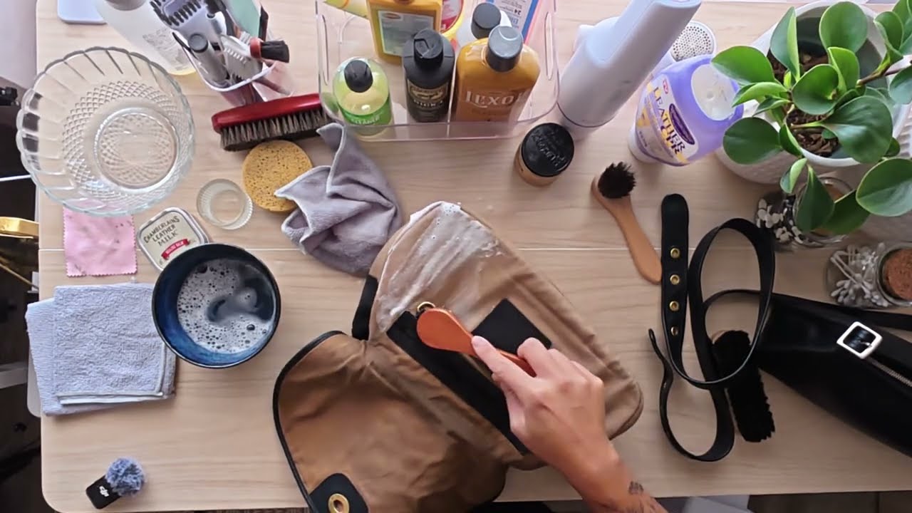 Обновление и уход за винтажным Coach Legacy Crescent