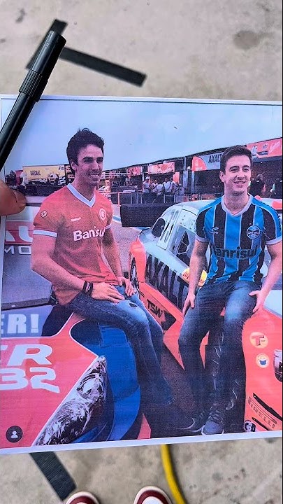 Sessão de autógrafos com Casagrande e Cesinha