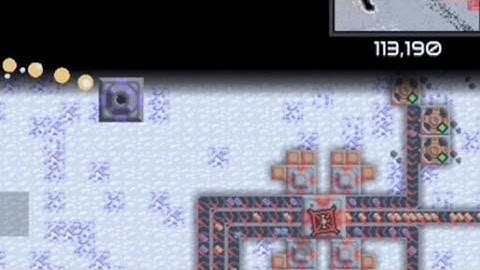 Just sent a thorium reactor flying to a core in mindustry...