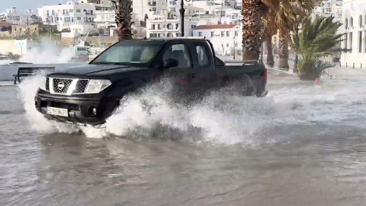Απαγορευτικό σε στεριά και θάλασσα στην Τήνο 🌊  _10/JAN/2026_