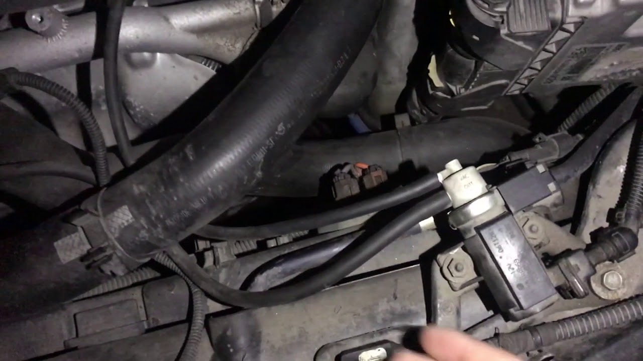 Alfa 159 2.4 JTDM, leaking exhaust manifold sound 2 YouTube