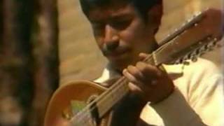 Kollamarka - Bolivia Amores Hallaras chords