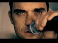 Video Love calling earth Robbie Williams