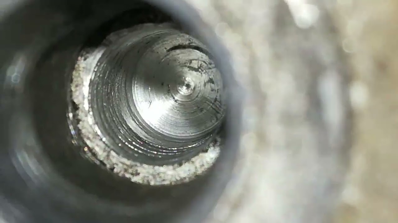 Ең әдемі порнографиялық семіз әйел шашы бар Догги стиліндегі юбкадағы әдемі супермодельдер