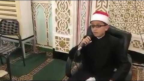 الختام الأسطورى للقارئ الشاب طه عزت سورة الكوثر