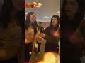 Cazzu compartió con una fans y su pequeña hija 🎊✨ #Cazzu #fans #nenatrampa #farandula #chismesito