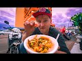 Storm in PATTAYA / Street Food with CATS / อาหารฟรี / Thailand Night Market Adventures 2020