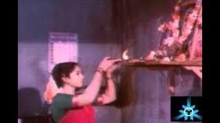 Ponnu Paarkka Poren 6