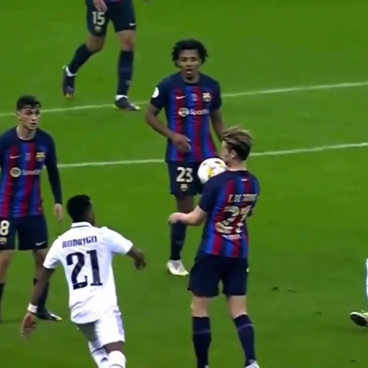 Frenkie De Jong is class
