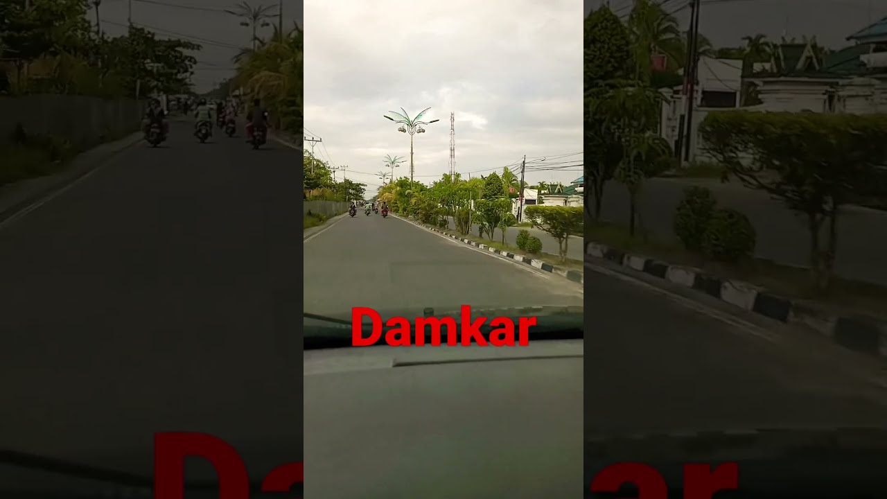 Damkar....tugas tuntas kembali ke Posko. .