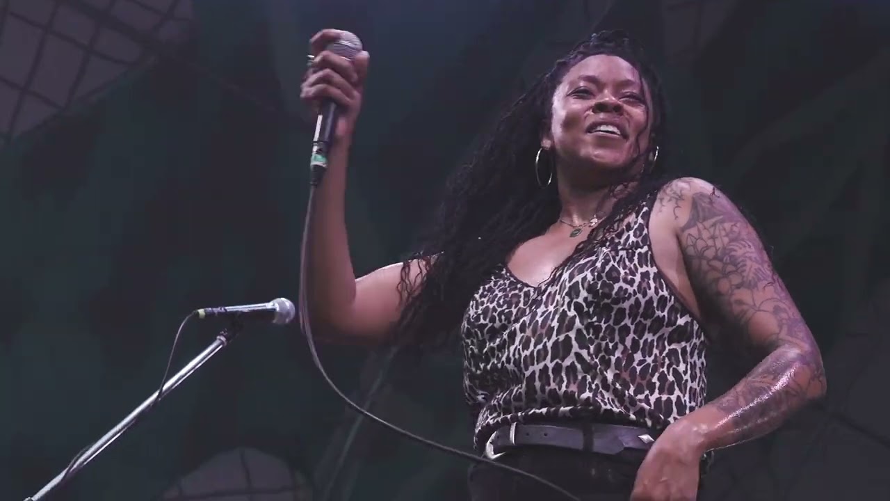 Nikki Hill  "Oh My"  Briggs Farm Blues Festival July 11, 2025 #nikkihill #bluesmusic