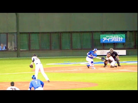 得点に繋がった！ 2番打者として一発で送りバントを成功させる京田陽太 横浜DeNAベイスターズ 2023/4/18