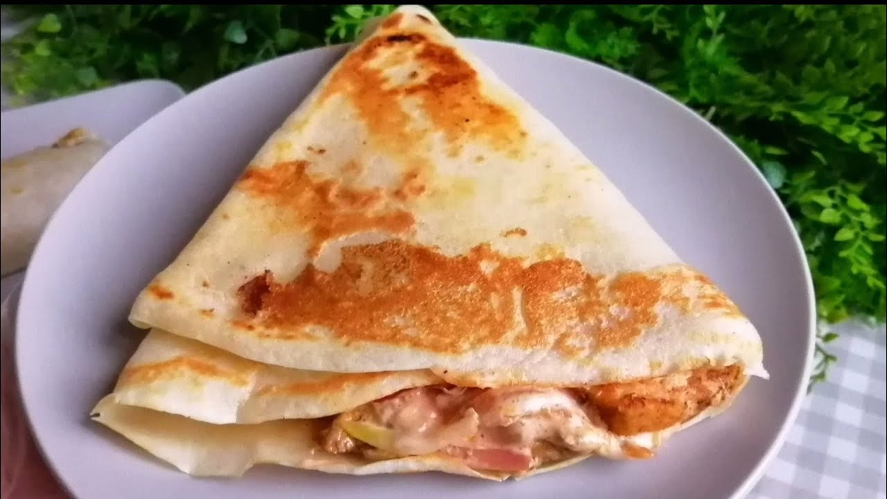 كريب المحلات المقرمش بدون بيض ولا زبدة ب٣ مكونات فقط مع حشوة الدجاج اللذيذة فمنتهي السهولة والسرعة👌