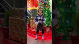 Merry Christmas to all 🌲🎅 #dance #samairathapa #cute #shortvideos