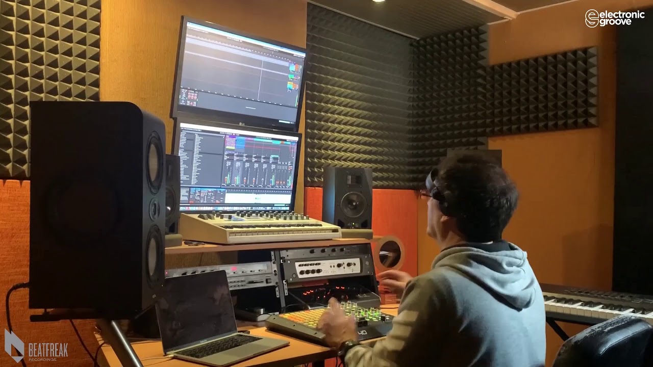 D-Formation Live Set from the studio