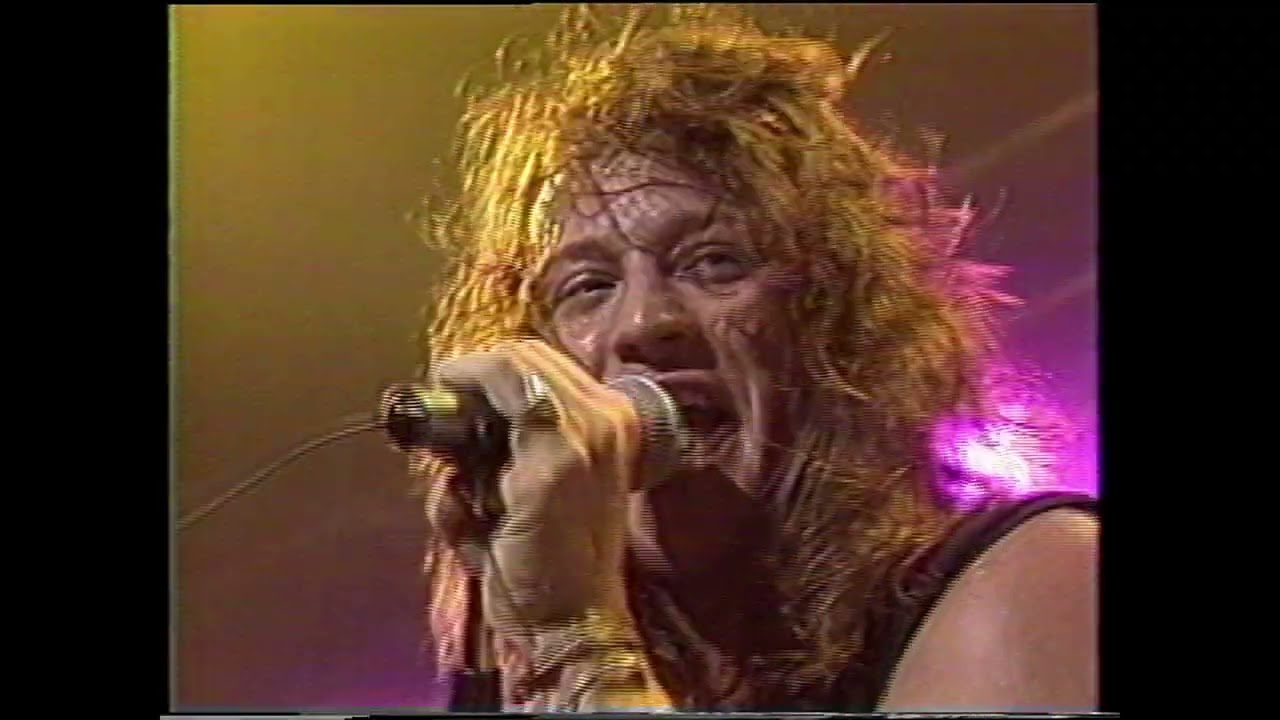 Cats In Boots - Bad Boys Are Back LIVE (Rare Footage)