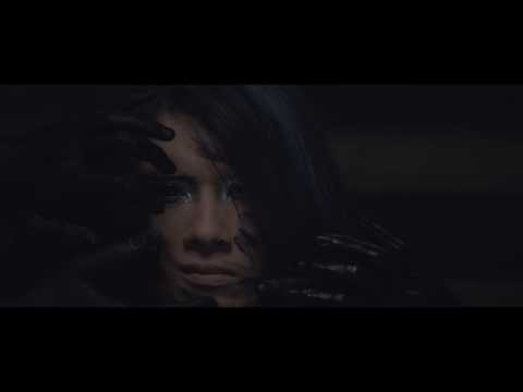 周沂Stella Chow – Black Hole feat. Jaeson Ma (MV Teaser 2)
