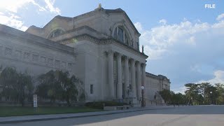 Saint Louis Art Museum celebrates new Americans with naturalization ceremony