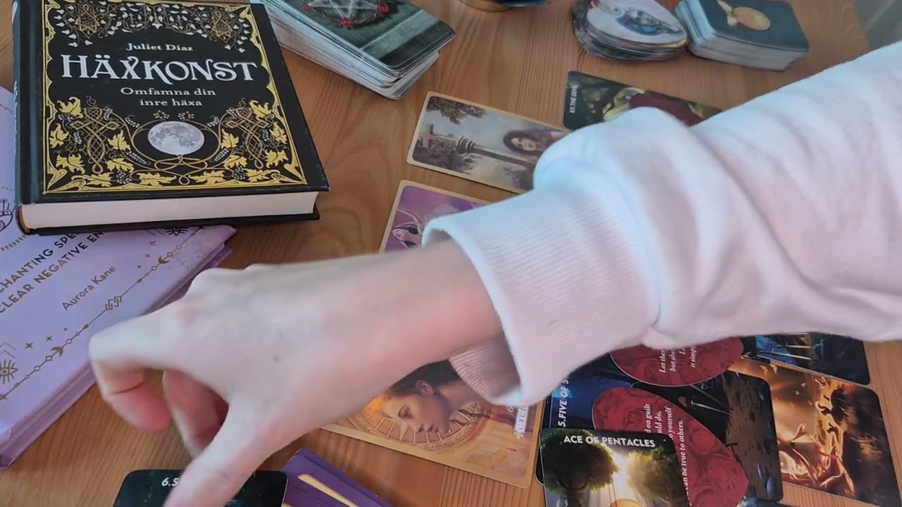 En dränerande situation där känslan av energilöshet infinner sig hos er båda❤️‍🩹❤️