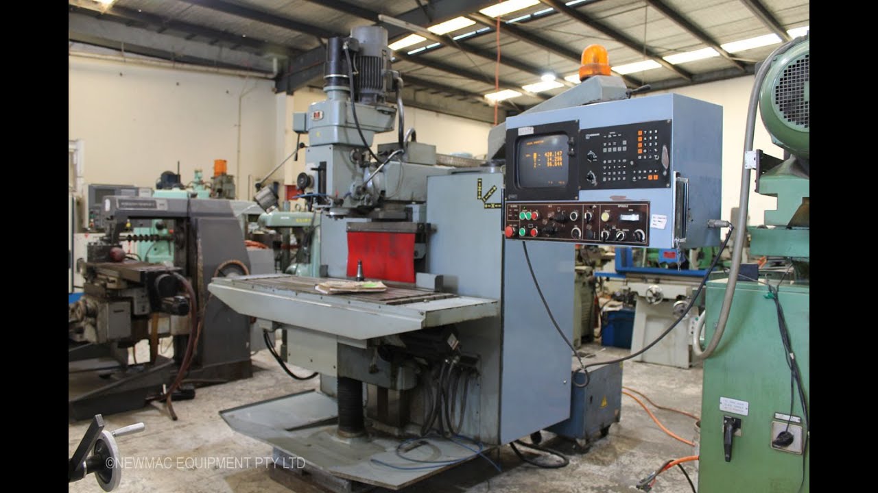 Kasuga RC 850 CNC Turret Mill - YouTube
