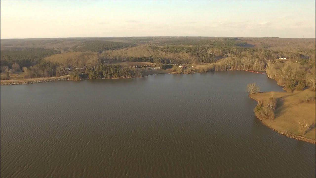 Phantom 3 over water