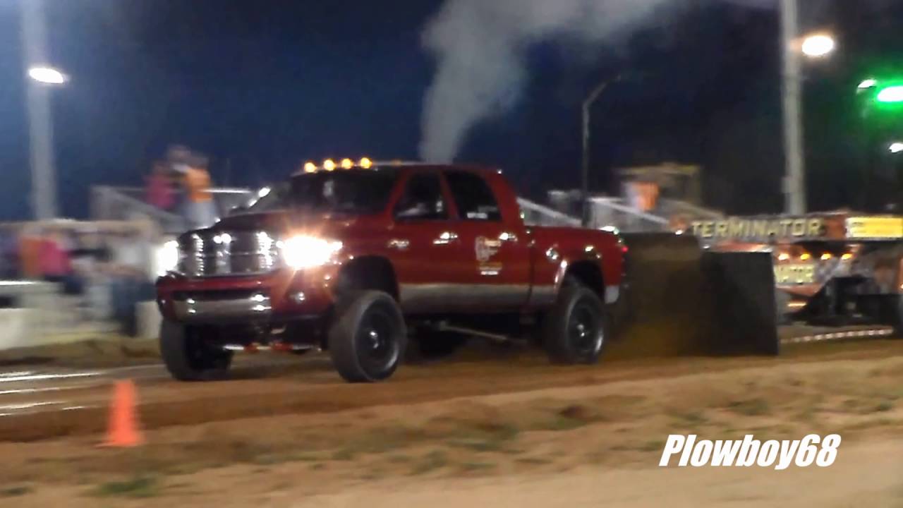 SWWI Pullers 8,000lb 2.5 Diesel Trucks in Mineral Point, WI YouTube