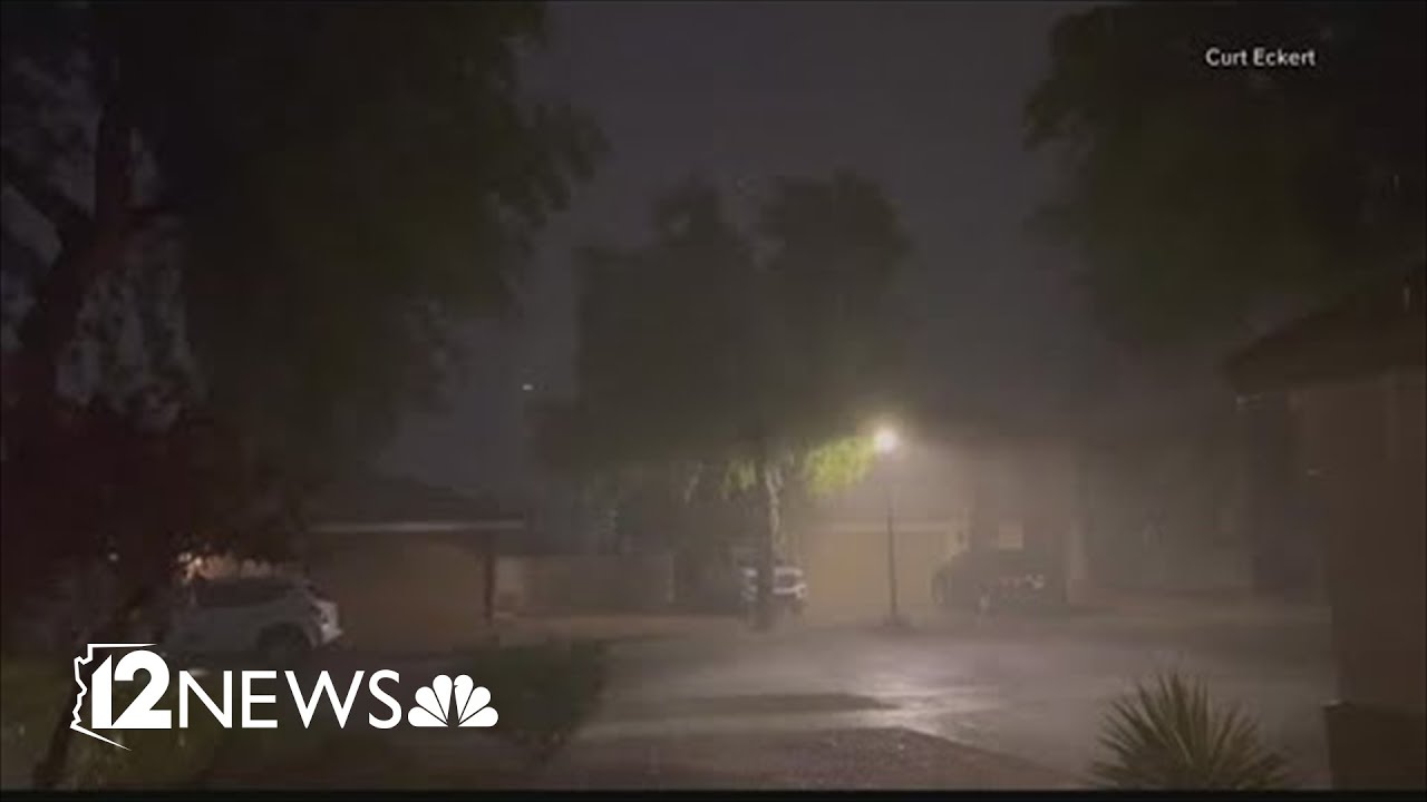 Monsoon storm hammers Phoenix area, flooding roads and knocking out ...