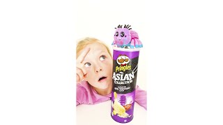 Pringles become a Mysterious Spider #shorts