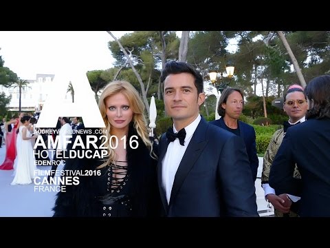 Video: Cannes 2016: Stjerner På Den AmfAR Røde Løperen