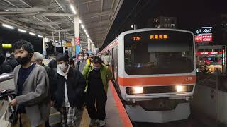 209系500番台ｹﾖM75編成が北朝霞駅1番線を発車する動画