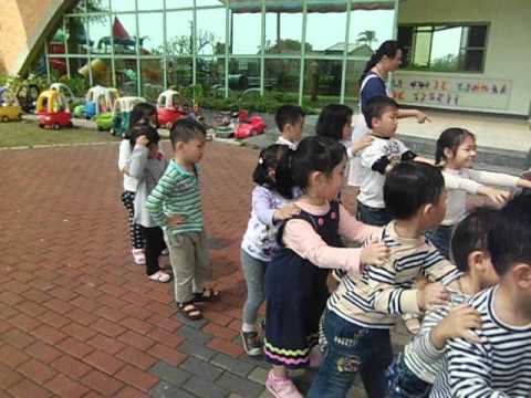 1010410 Rabbit 兔子舞