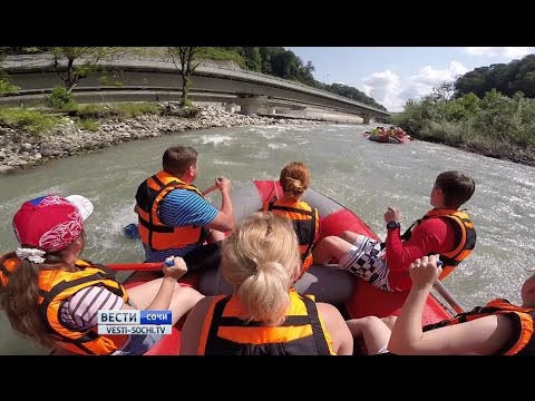 Video: Skupinový Rafting Na Horskej Rieke Mzymta - Neobvyklé Výlety V Soči