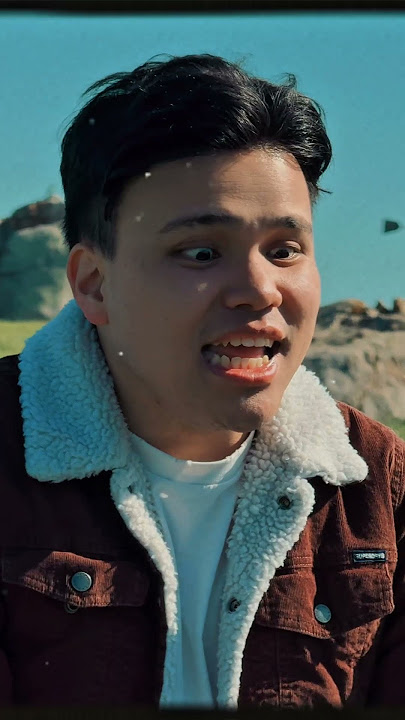 Katta kokrakli yalangoch qora tanli ayollar