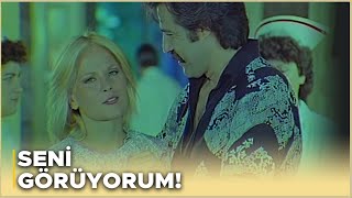 Altın Kafes Türk Filmi Şahin, Gönülü Ameliyat Ettiriyor