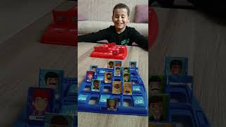 Mustafa ve Anne Kutu Oyunu Oynadı 🎲 Eğlence Dolu Anlar!