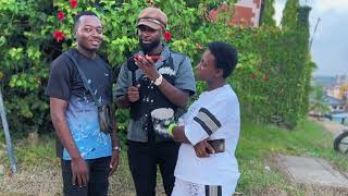 🛑Je lui demande de prendre une belle photo avec sa bae et de la mettre en statut WhatsApp……