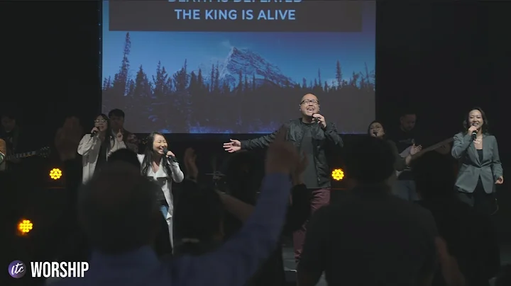 Raise a Hallelujah feat. Lee Vang & Blia Khang