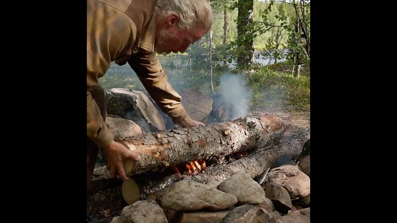 Catch, Forage & Cook over Fire 🇸🇪🔥 